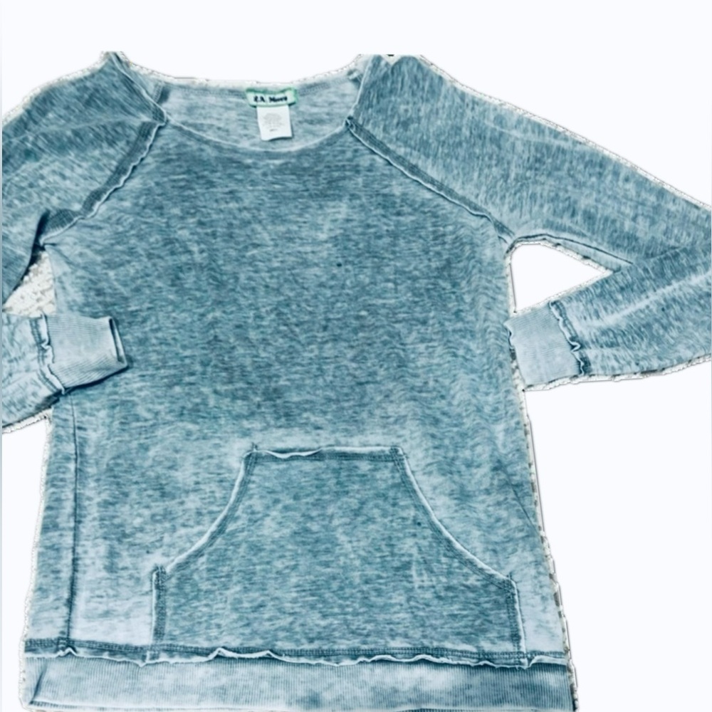 Burnt Out / Distressed Pullover.  Small - Picture 8 of 13